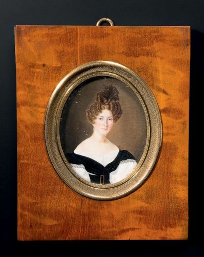 ÉCOLE FRANÇAISE VERS 1820 Portrait de jeune femme en robe noire et blanche à haute...