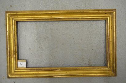 null Baguette en bois mouluré et doré. Époque Louis XV. 18,4 x 35 cm - Profil: 4...