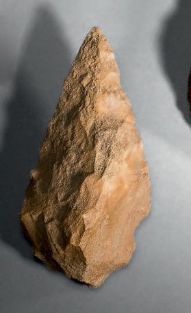 null BIFACE AMYGDALOÏDE Afrique du Nord
Abbevillien
Quartzite jaune
L. 20 cm