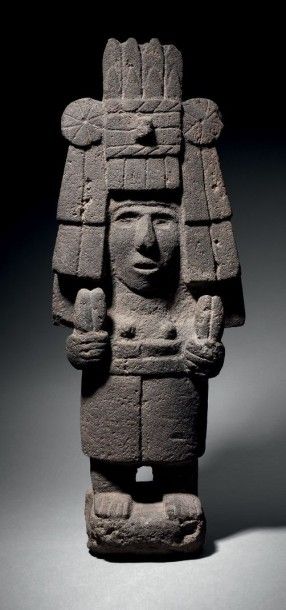 null DÉESSE DU MAÏS Culture Aztèque, Mexique central 1300 à 1521 après J.-C.
Basalte...