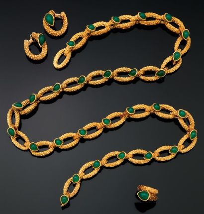 BOUCHERON 
Modèle "Serpent Bohême", vers 1960
Parure en or jaune 750 millièmes gravé,...