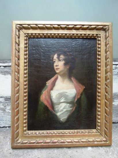 Ecole ANGLAISE du début du XIXème siècle 
Portrait de femme
Sur sa toile d'origine...