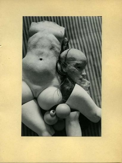 null BELLMER Hans. LA POUPÉE. Traduit par Robert Valençay. Paris, G.L.M., 1936 ;...
