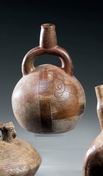 null Culture Chavin, Pérou Horizon Ancien, 800 à 400 avant J.-C. 106 Vase-étrier...
