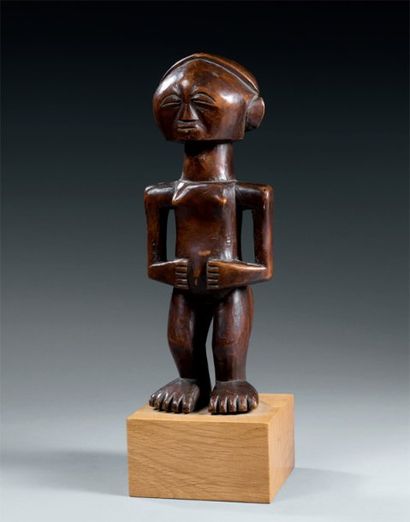 null Statuette de style colonial Peuple Songye, République Démocratique du Congo...