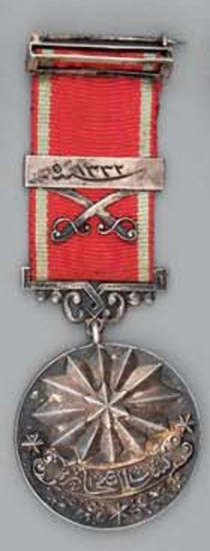 null Médaille de la Gloire avec sabres, Nishan-i-Iftihar, 1853, en argent, variante...