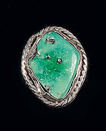 null BAGUE DE FEMME Navajo Argent et turquoise. D. 1,9 cm