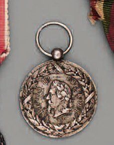 null Médaille du Mexique, miniature signée E. F., en argent poinçon à la tête de...