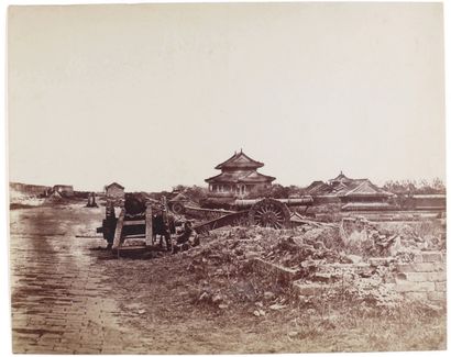 Attr. à Felice Beato (1832-1909) Vues de Chine après la seconde guerre de l'opium
Vues...