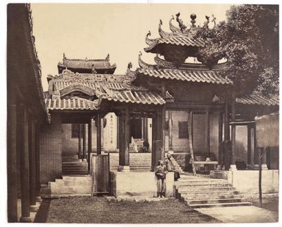 Attr. à Felice Beato (1832-1909) Vues de Chine après la seconde guerre de l'opium
Vues...