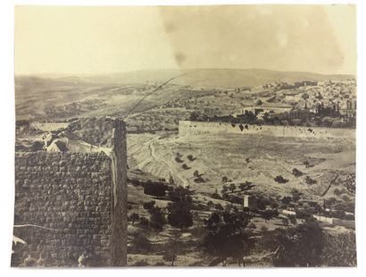 Mendel John Diness (1827-1900) Panorama de Jerusalem du Mont des Oliviers, vers 1857
Trois...