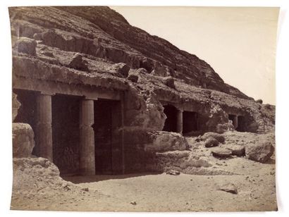 Edouard de Campigneulles (1826-1879) Vues des ruines et du Nil, Égypte, 1858
Huit...