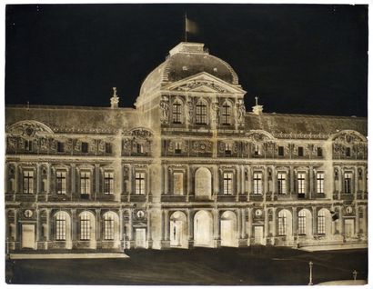 EDOUARD BALDUS (1813-1889) Le Louvre, Cour Carrée, Pavillon de l'horloge, 1854
Grand...