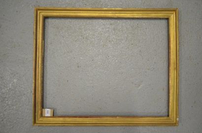 null Baguette en bois mouluré et doré. Époque Louis XVI.
42 x 53 cm
Profil: 3,5 ...