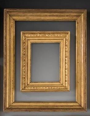 null Cadre en sapin mouluré et doré. Fin du XVIIIe siècle.
49 x 64,3 cm
Profil: 8,5...