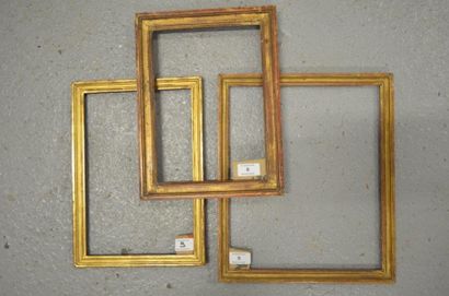 null Trois baguettes en bois mouluré et doré. XIXe siècle.
27 x 32,7 cm
Profil: 2...
