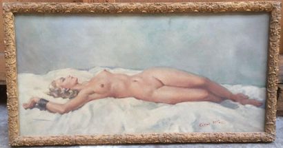 Cesar VILOT (actif au XXème) Odalisque
Huile sur toile
38 x 78 cm
