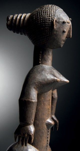 null Statuette nkasopi Attie, Côte d'Ivoire
Bois dur à patine brune
H. 25,5 cm
Nkasopi...