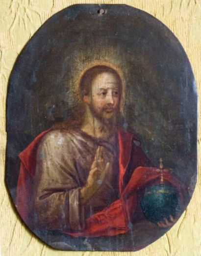 ECOLE FRANÇAISE DU XVIIIe SIÈCLE Le Christ sauveur Huile sur plaque de cuivre ovale...