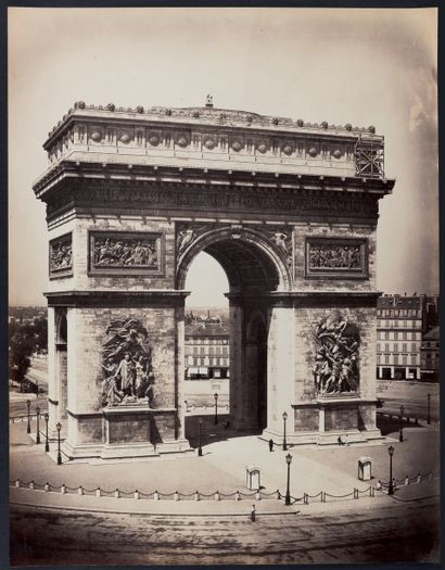 Gustave Le Gray (1820-1884) Arc de Triomphe vu depuis les Champs-Élysées
Paris, 1859

Épreuve...