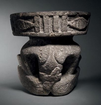 null EXCEPTIONNEL BRASERO, REPRESENTATION DU VIEUX DIEU DU FEU 
Culture Teotihuacan,...