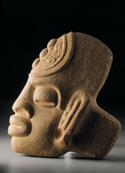 null «Hacha» - tête d'homme Culture Veracruz (Tabasco ?) Période Classique, 450-650...