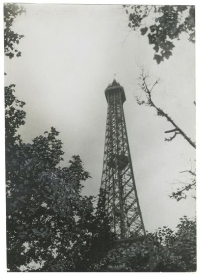 GERMAINE KRULL (1897-1985) Eiffel Tower Paris, 1930 Vintage gelatin silver print,...