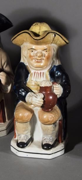 null Deux pichets " Toby Jug ", modèles complétés d'un couvercle, Angleterre