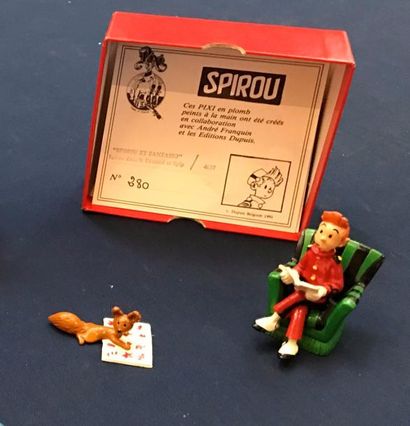 null Lot de 5 figurines Pixi: - Spirou dans son fauteuil et Spip (n°280)
- Spirou...