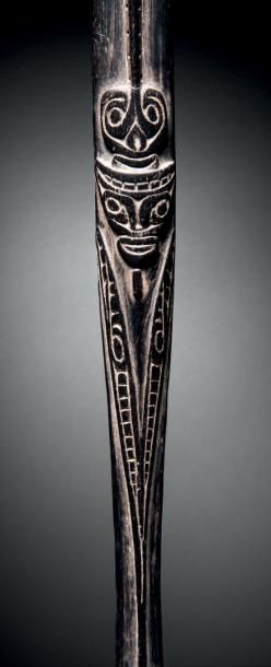 null Grande spatule à chaux Massim, Papouasie Nouvelle-Guinée
Bois à patine noire...