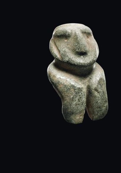 null Figure assise Mezcala Etat du Guerrero, Mexique 300 à 100 avant J.-C. Diorite...