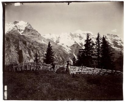 BRAUN 
Mürren, panorama depuis l'Almendhubel, vers 1882
Trois épreuves albuminées,...