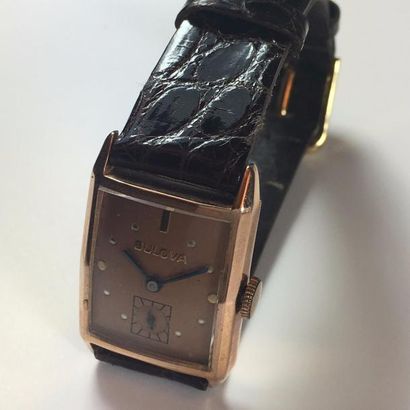 BULOVA BULOVA

No. 6994958.

Montre bracelet en or rose 14k (585) pour le marché...