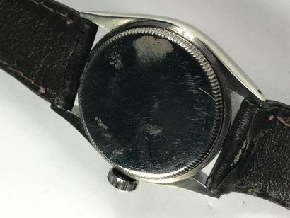 ROLEX ROLEX 

Ref. 6266. Serial. 966099.

Montre bracelet en acier. Boîtier rond,...