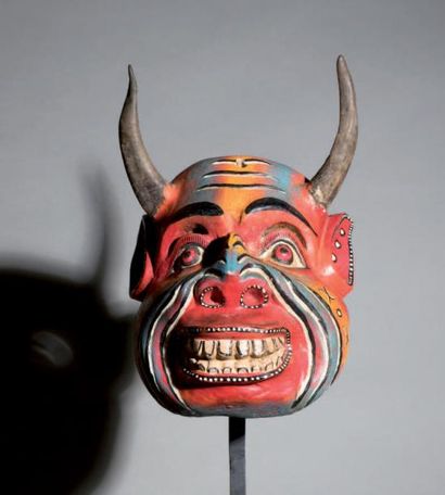 null Masque facial de diable.
Guerrero, art populaire mexicain.
Bois sculpté polychrome...