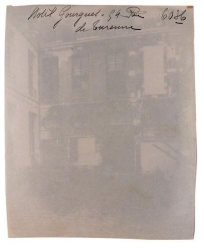 Eugène ATGET Hôtel Gourgues, rue de Turenne, Paris, c. 1907
Belle épreuve sur papier...