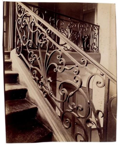 Eugène ATGET Escalier de l'ancien monastère des Bénédictins anglais, Paris, 1905
Belle...