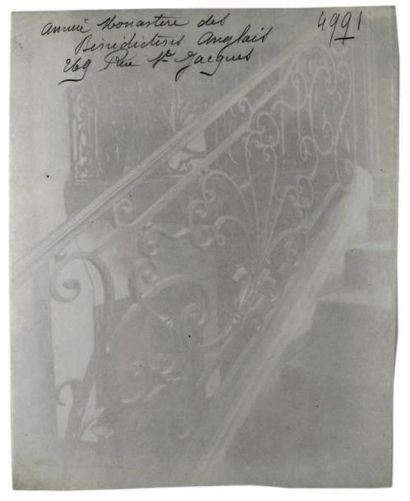 Eugène ATGET Escalier de l'ancien monastère des Bénédictins anglais, Paris, 1905
Belle...