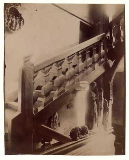 Eugène ATGET Escalier du 13, quai d'Anjou avec des moulages de Geoffroy-Dechaume,...