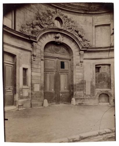 Eugène ATGET Écuries du Château de Bercy, 114 rue du Petit-Château, Charenton-le-Pont,...