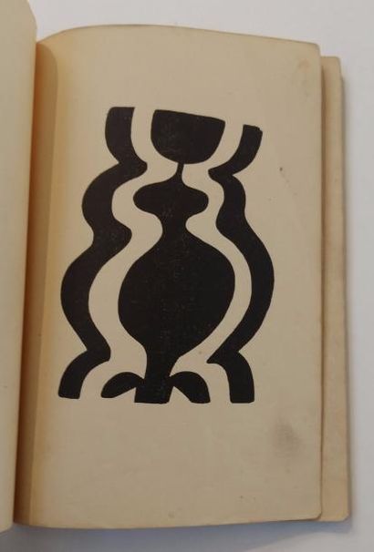 TZARA Tristan DE NOS OISEAUX. Paris, Kra, [1929]. In-12, broché.
Edition originale...