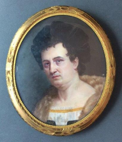 ECOLE FRANCAISE DU XIXème siècle 
Portrait de l'acteur Talma
Miniature ovale sur...