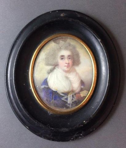 Ecole ANGLAISE de la fin du XVIIIème siècle 
Portrait de femme à la robe bleue
Miniature...