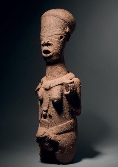 null Statue Nok, Nigeria Epoque: Ier siècle avant J.-C. - IIe siècle après J.-C.
Rapport...