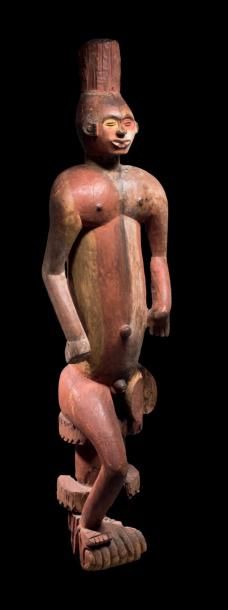 null Statue Igbo, Nigeria Bois dur polychrome
H. 145 cm -L. 35 cm - P. 39 cm
Igbo...
