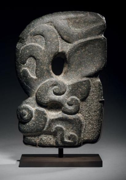 HACHA-TÊTE D'UNE CHAUVE-SOURIS Culture Maya,...