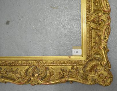 null CADRE en bois et stuc doré de style Louis XV. XXe siècle.
25,7 x 33,7 cm - Profil:...