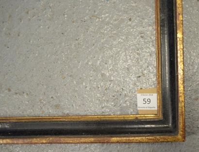 null GORGE en bois mouluré noir et or. Fin du XVIIIe siècle.
29 x 38,3 cm - Profil:...