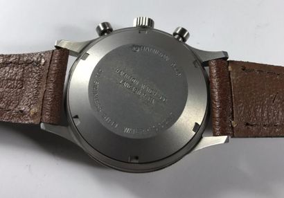 HAMILTON "LL Bean"
Chronographe bracelet en acier. Boîtier rond, fond vissé. Cadran...