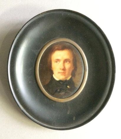 Hippolyte LAZERGES (1817-1887) Portrait d'homme signé et daté1846
Miniature ovale
H....
